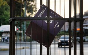 Artemis Potamianou, Which side are you on. Passport, 2021 - Άρτεμις Ποταμιάνου, Which side are you on. Passport, 2021